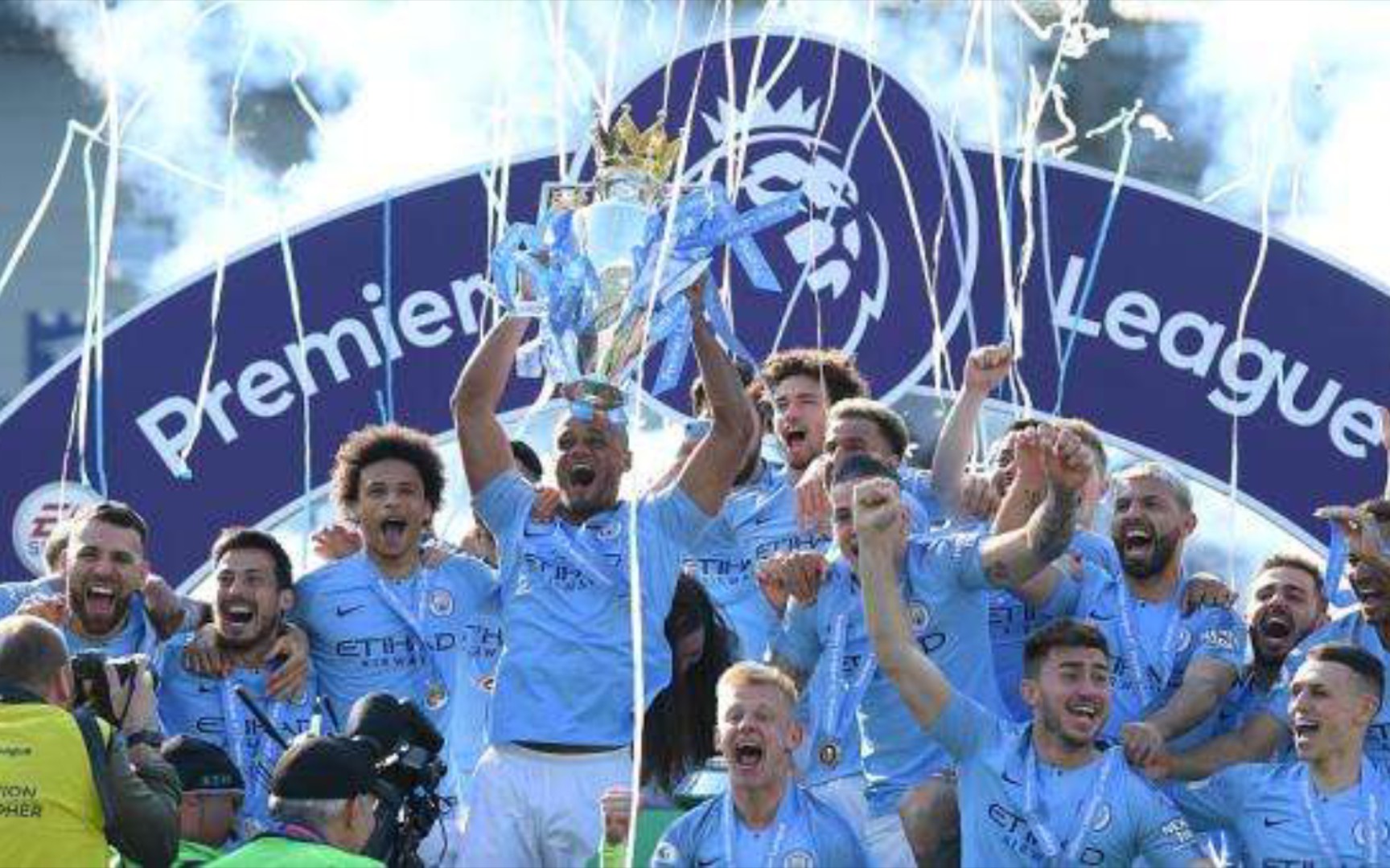 深远的商业 深远的商业